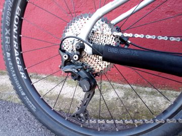 Used Trek X-Caliber 9 2019 2019 Mountainbike, Light Gray, 27.5, 29 — image 10 of 10
