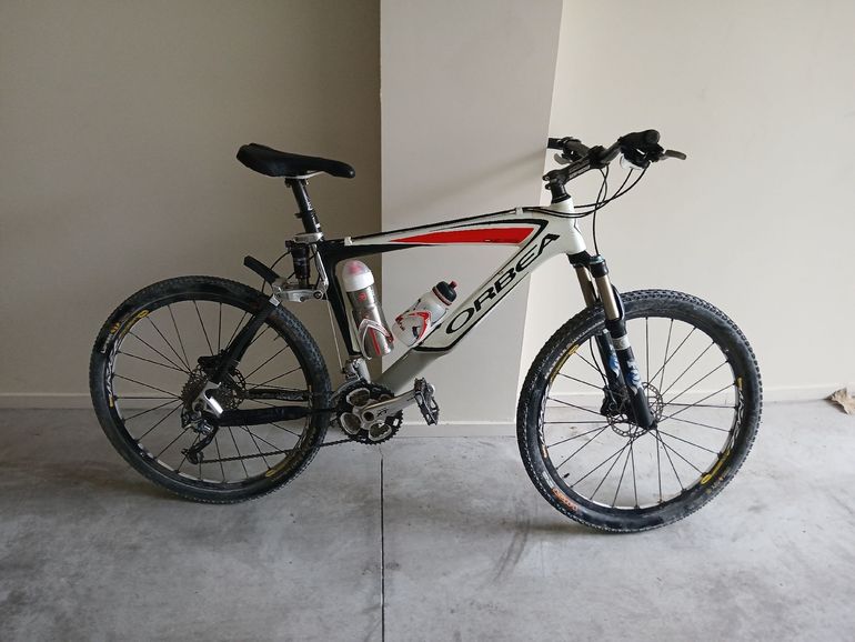 Used Orbea Oiz Other Shimano 2021 Mountainbike, White — image 1 of 6