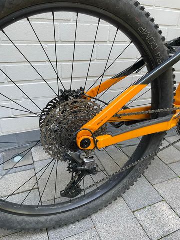Używany Trek Fuel EX 5 2021 2021 Mountainbike — zdjęcie 10 z 12