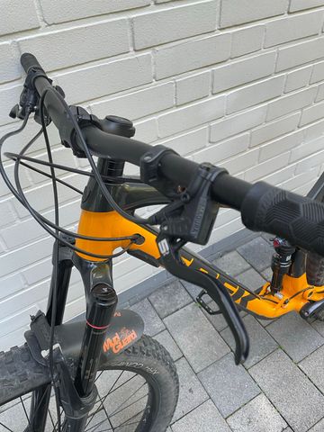Używany Trek Fuel EX 5 2021 2021 Mountainbike — zdjęcie 7 z 12
