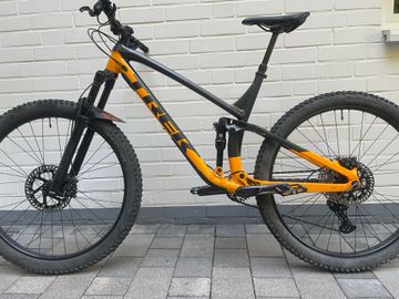 Używany Trek Fuel EX 5 2021 2021 Mountainbike — zdjęcie 2 z 12
