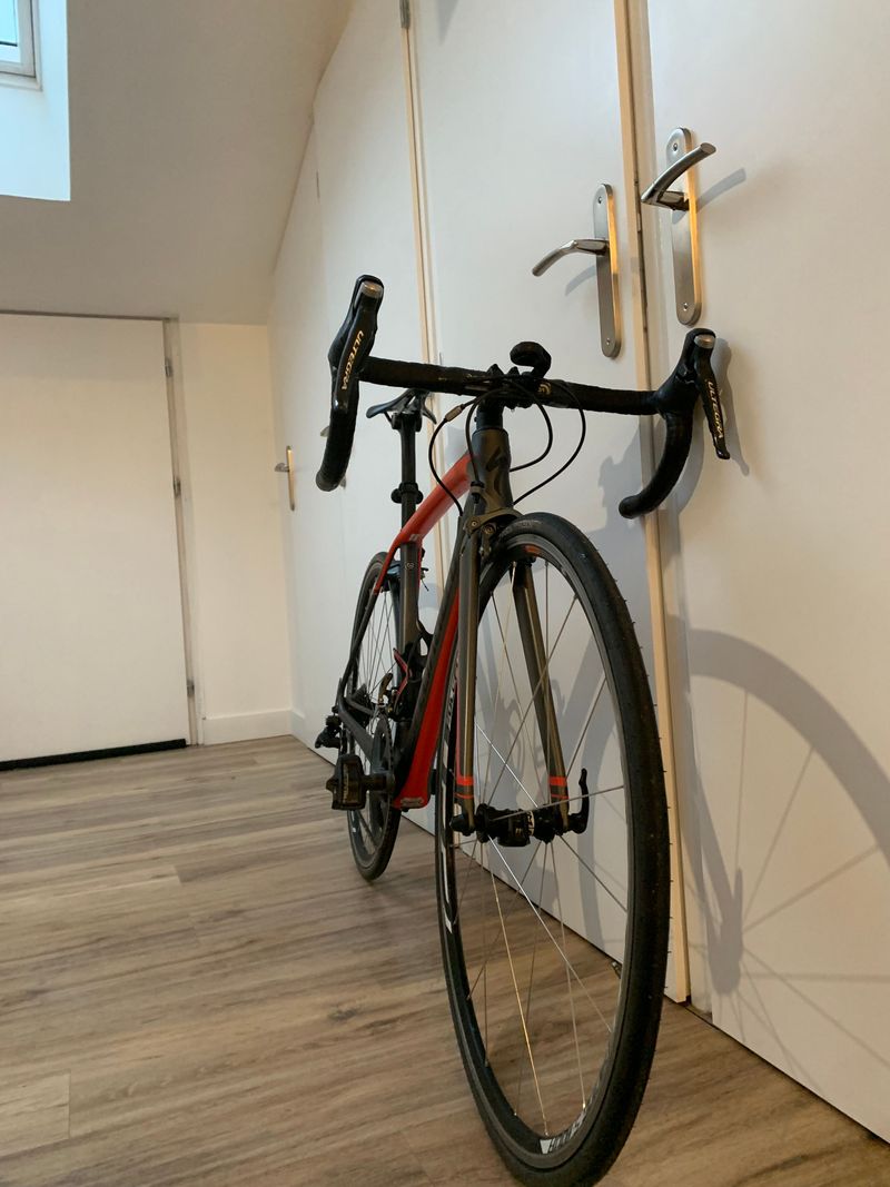 Używany Specialized Tarmac Expert 2015 2015 Road & Gravel — zdjęcie 3 z 3