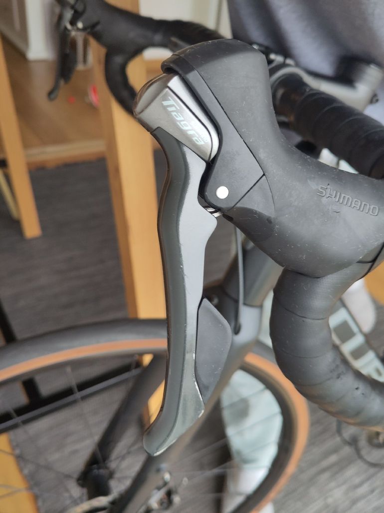 Used CUBE NUROAD PRO 2023 2023 Road & Gravel — image 10 of 16