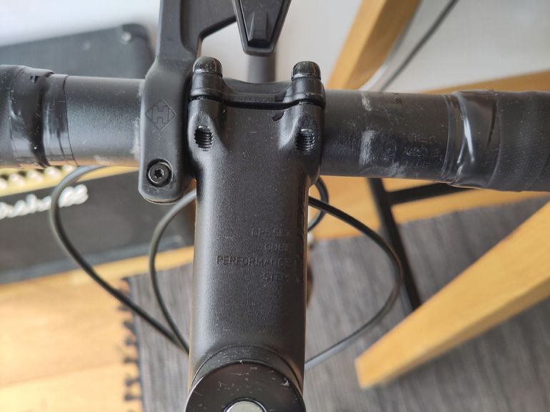Used CUBE NUROAD PRO 2023 2023 Road & Gravel — image 9 of 16