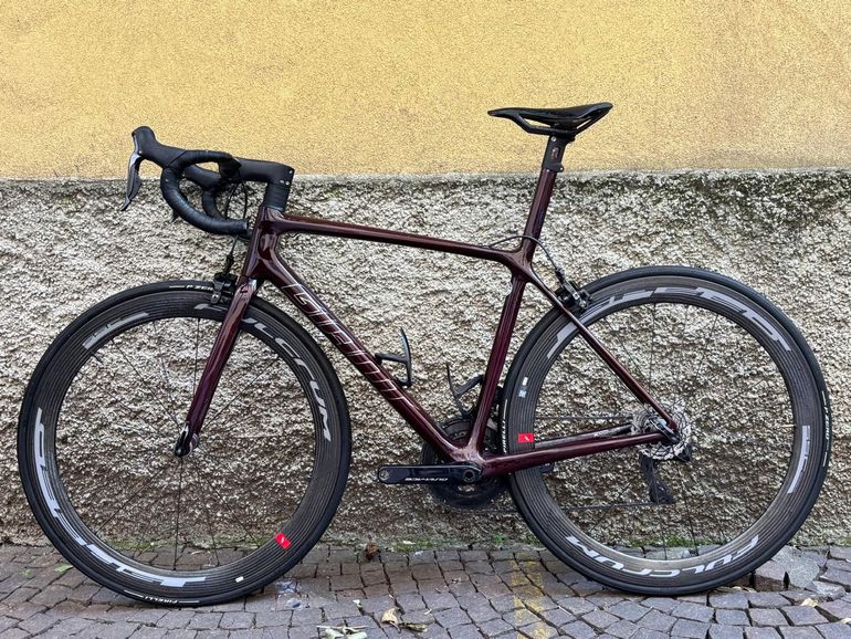 Used Giant TCR Advanced SL 2023 - Shimano Dura Ace Di2 2023 Road & Gravel, Rot — image 2 of 9
