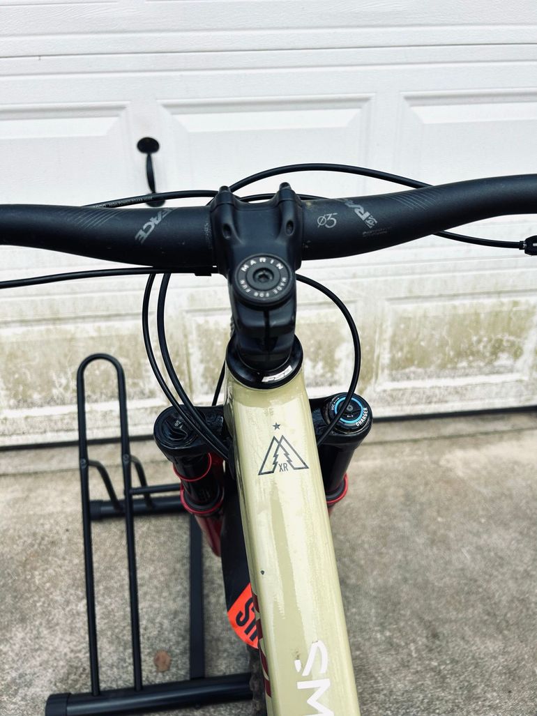 Used Marin Alpine Trail XR 2022 2022 Mountainbike, Black, 29 — image 7 of 7