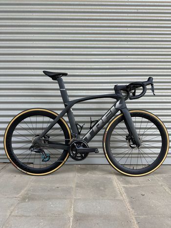 Trek, Madone Shimano Ultegra Di2