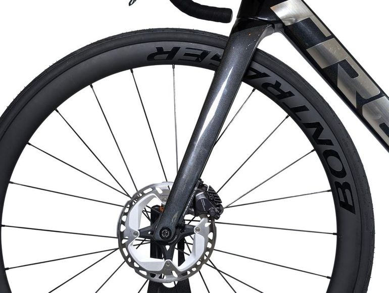 Used Trek Trek Emonda SLR7 Ultegra Di2 2023 Road & Gravel, Black — image 9 of 13