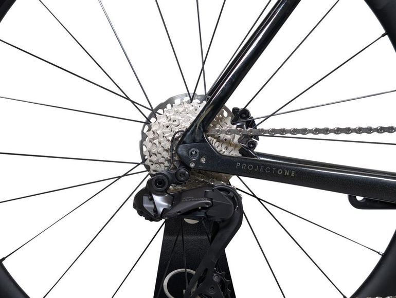 Used Trek Trek Emonda SLR7 Ultegra Di2 2023 Road & Gravel, Black — image 6 of 13