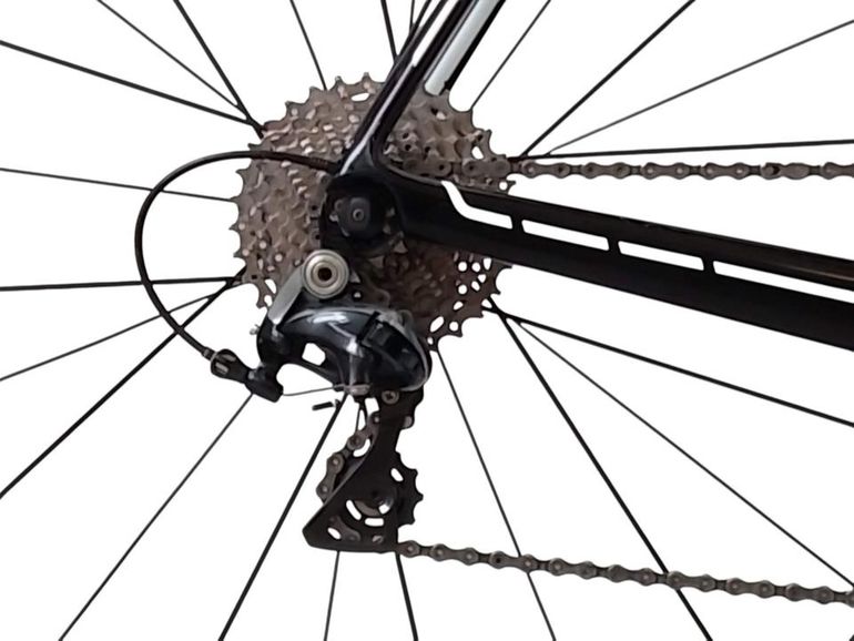 Used Trek Trek Domane 6.9 Dura-Ace Carbon LRS 2016 Road & Gravel, Schwarz — image 7 of 10