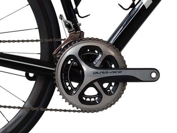 Used Trek Trek Domane 6.9 Dura-Ace Carbon LRS 2016 Road & Gravel, Schwarz — image 5 of 10