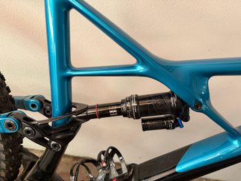 Used Specialized Enduro SRAM X01 Eagle 2017 Mountainbike, Blue — image 4 of 9