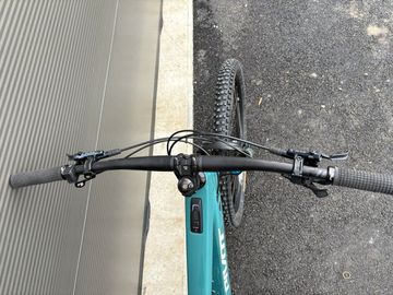 Použité Pivot SHUTTLE LT Shimano Deore XT 2025 Mountainbike — obrázek 7 z 14