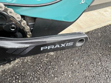 Použité Pivot SHUTTLE LT Shimano Deore XT 2025 Mountainbike — obrázek 4 z 14