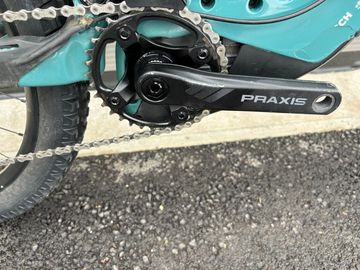 Použité Pivot SHUTTLE LT Shimano Deore XT 2025 Mountainbike — obrázek 5 z 14