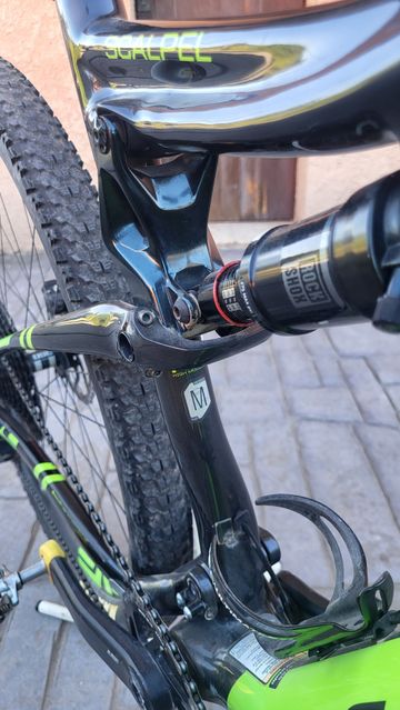 Cannondale Scapel TEAM 2015 2015 Mountainbike usato, Verde — immagine 10 di 15