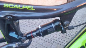 Cannondale Scapel TEAM 2015 2015 Mountainbike usato, Verde — immagine 15 di 15