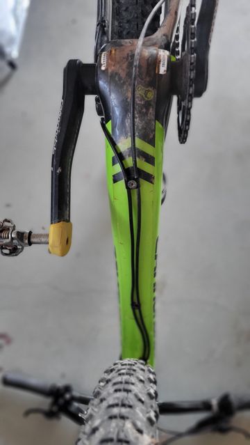 Cannondale Scapel TEAM 2015 2015 Mountainbike usato, Verde — immagine 13 di 15