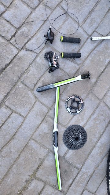 Cannondale Scapel TEAM 2015 2015 Mountainbike usato, Verde — immagine 11 di 15