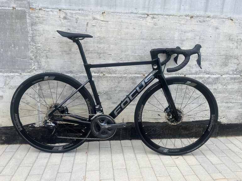 Focus - IZALCO Max Ultegra Di2 — 2BX