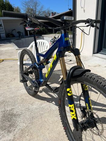 BH, LYNX TRAIL CARBON 9.9 2023