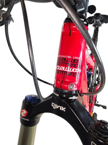 Used Commencal Meta 26" 2012 Mountainbike, Red — image 16 of 22