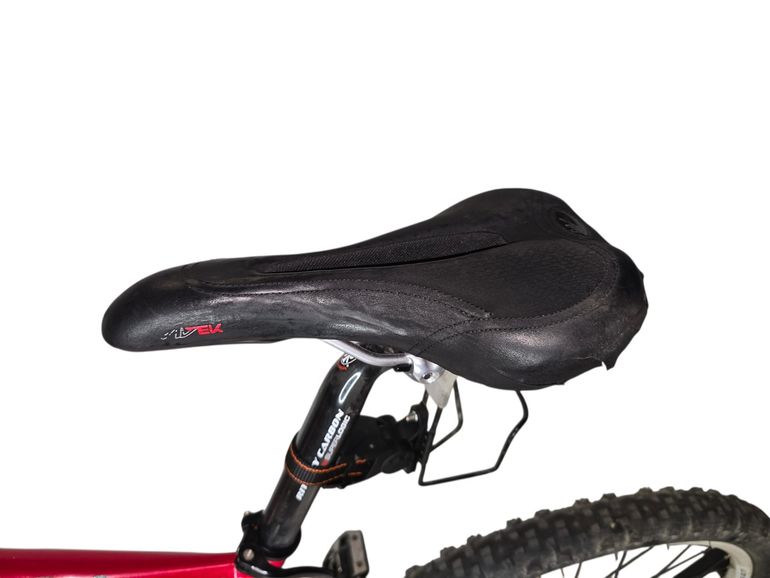 Used Commencal Meta 26" 2012 Mountainbike, Red — image 4 of 22