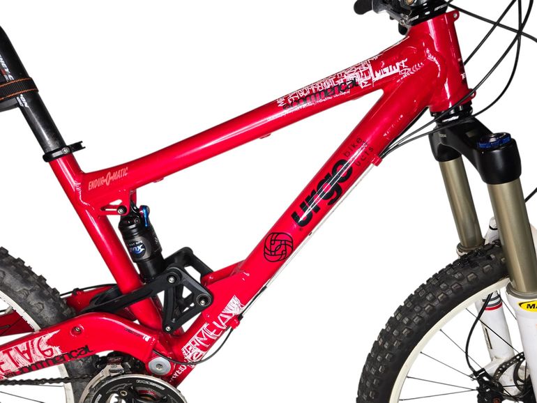 Used Commencal Meta 26" 2012 Mountainbike, Red — image 22 of 22