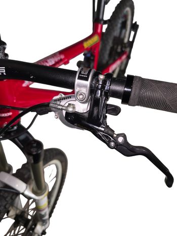 Used Commencal Meta 26" 2012 Mountainbike, Red — image 15 of 22