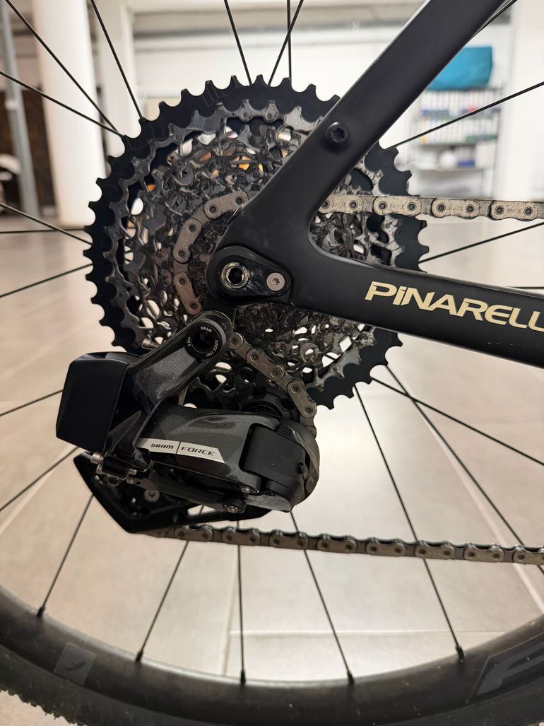 Used Pinarello Nytro SRAM Force eTap AXS 2024 Road & Gravel, Rot — image 5 of 6