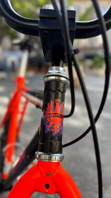 Used Bianchi Custom Shimano Tourney 1994 Mountainbike, Orange, 26 — image 3 of 13