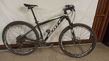 Scott, Contessa Scale 940 2016