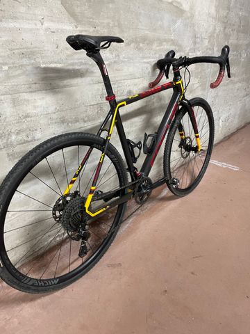 Focus Mares Shimano 105 2020 Road & Gravel d'occasion — image 2 sur 5