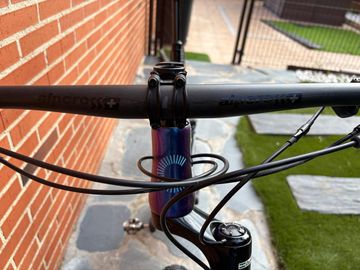 Used Cannondale Carbon 2 2024 Mountainbike, Purple, 29 — image 13 of 13