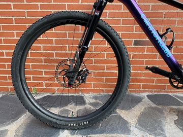 Used Cannondale Carbon 2 2024 Mountainbike, Purple, 29 — image 7 of 13