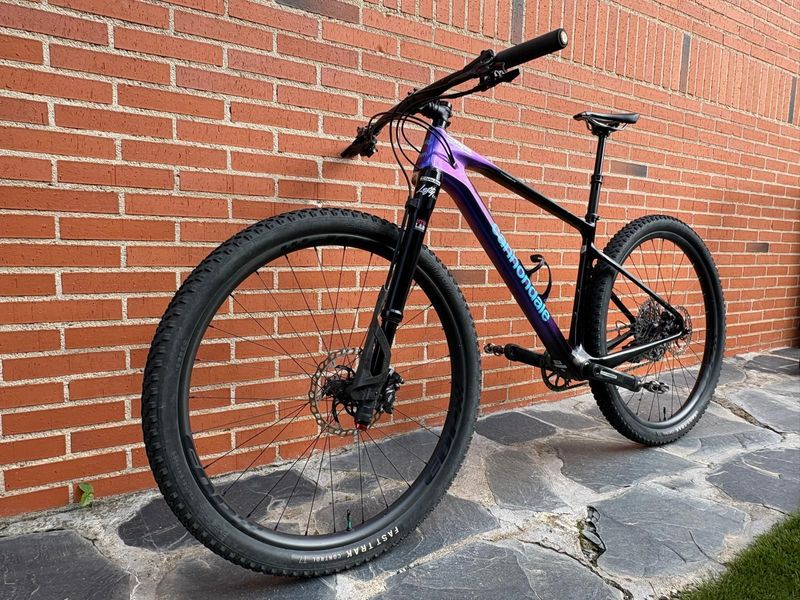 Used Cannondale Carbon 2 2024 Mountainbike, Purple, 29 — image 3 of 13