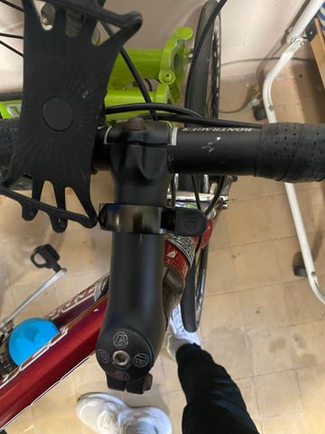 Used Trek 1200 2004 2004 Road & Gravel, Red — image 10 of 10