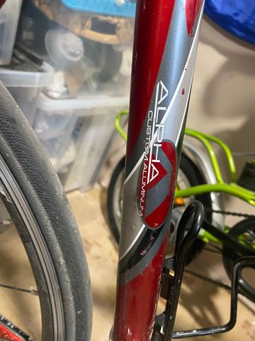 Used Trek 1200 2004 2004 Road & Gravel, Red — image 9 of 10