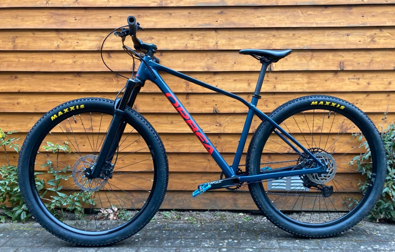 Used Orbea ALMA H10-EAGLE 2023 2023 Mountainbike, Blue, 29 — image 1 of 6