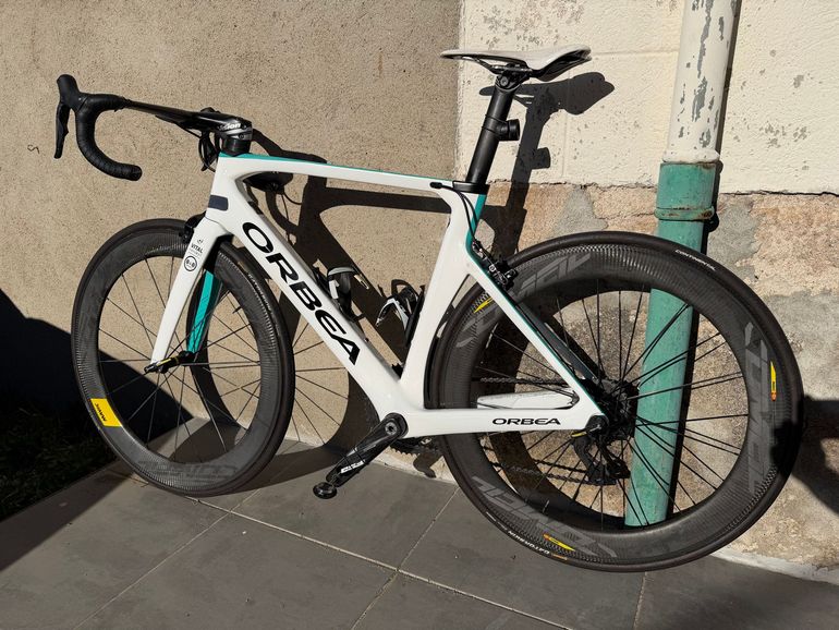 Used Orbea ORCA AERO M10iTEAM 2019 2019 Road & Gravel, White — image 2 of 7