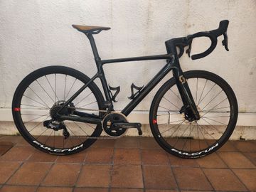 Used Scott Addict SRAM Force eTap AXS 2020 Road & Gravel, Green — image 8 of 12
