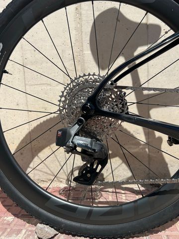Gebrauchtes Berria Custom SRAM Rival eTap AXS 2025 Road & Gravel, Violett — Bild 3 von 13