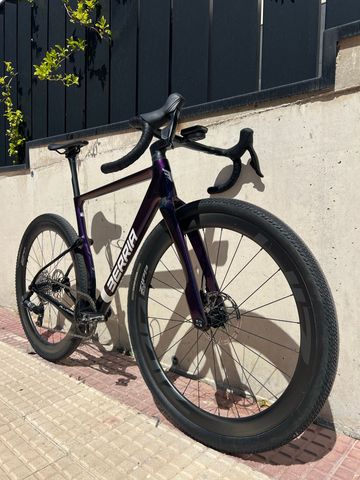 Gebrauchtes Berria Custom SRAM Rival eTap AXS 2025 Road & Gravel, Violett — Bild 6 von 13