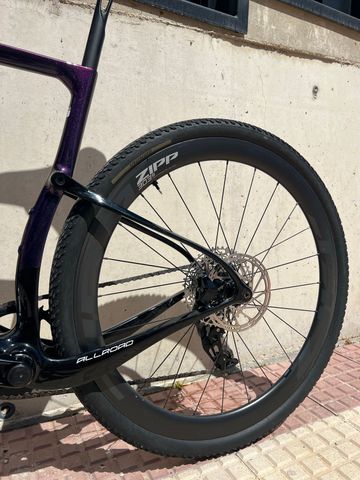 Gebrauchtes Berria Custom SRAM Rival eTap AXS 2025 Road & Gravel, Violett — Bild 10 von 13