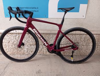 Used Bianchi INFINITO 105 2026 2026 Road & Gravel