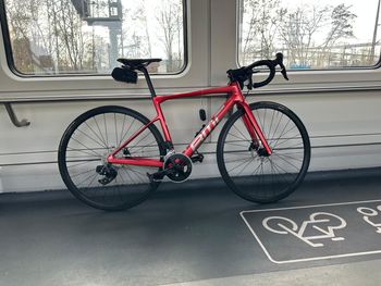 Used BMC Teammachine SLR FOUR 2023 2023 Road & Gravel, Red — image 1 of 9