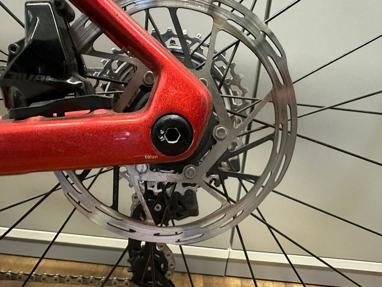 Used BMC Teammachine SLR FOUR 2023 2023 Road & Gravel, Red — image 9 of 9