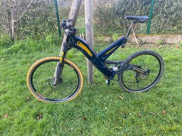 Gebrauchtes Cannondale SUPER V RAVEN 2000 SL ANNÉE 2001 2001 MTB