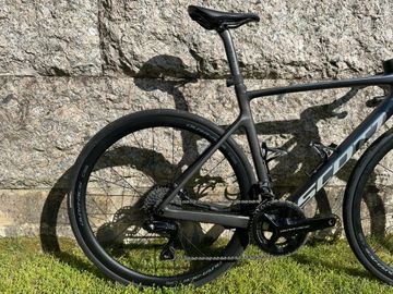 Used Scott Addict RC Pro 2022 2022 Road & Gravel, Green — image 5 of 8