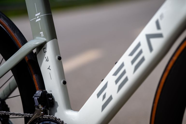 Used ZEEN Fury Frameset 2026 Road & Gravel, Light Gray — image 2 of 16